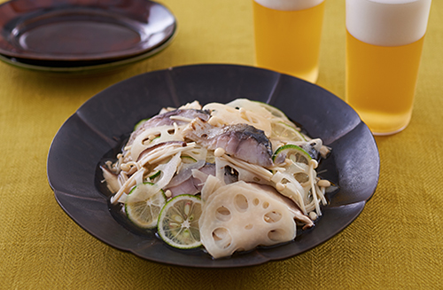 焼きしめさばとれんこんのきのこ和え